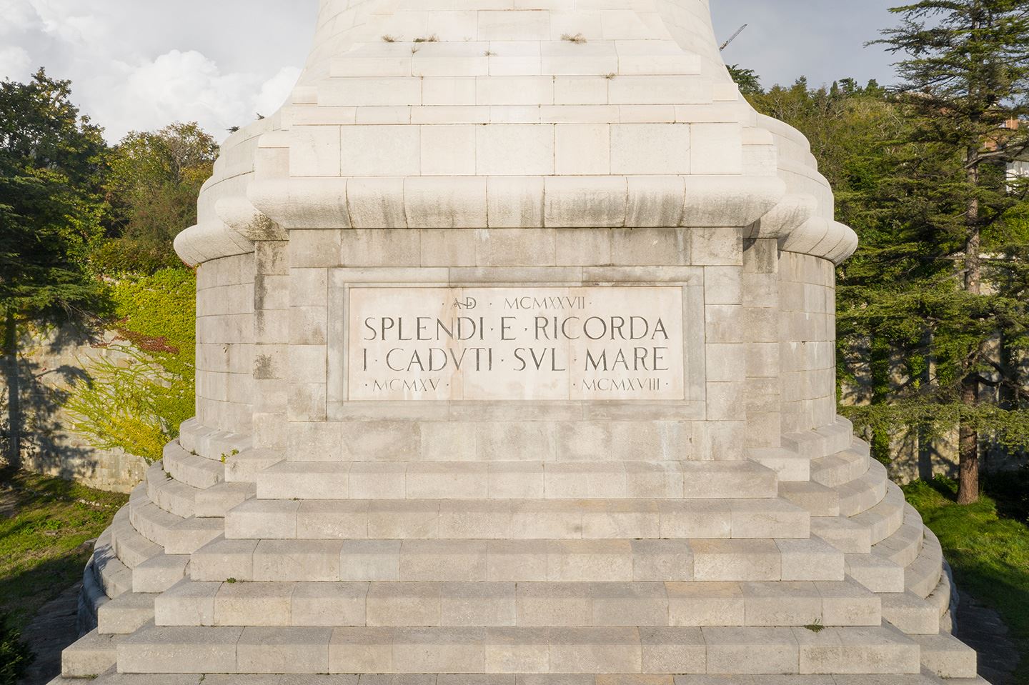 Faro della Vittoria ph. Schirra-Giraldi