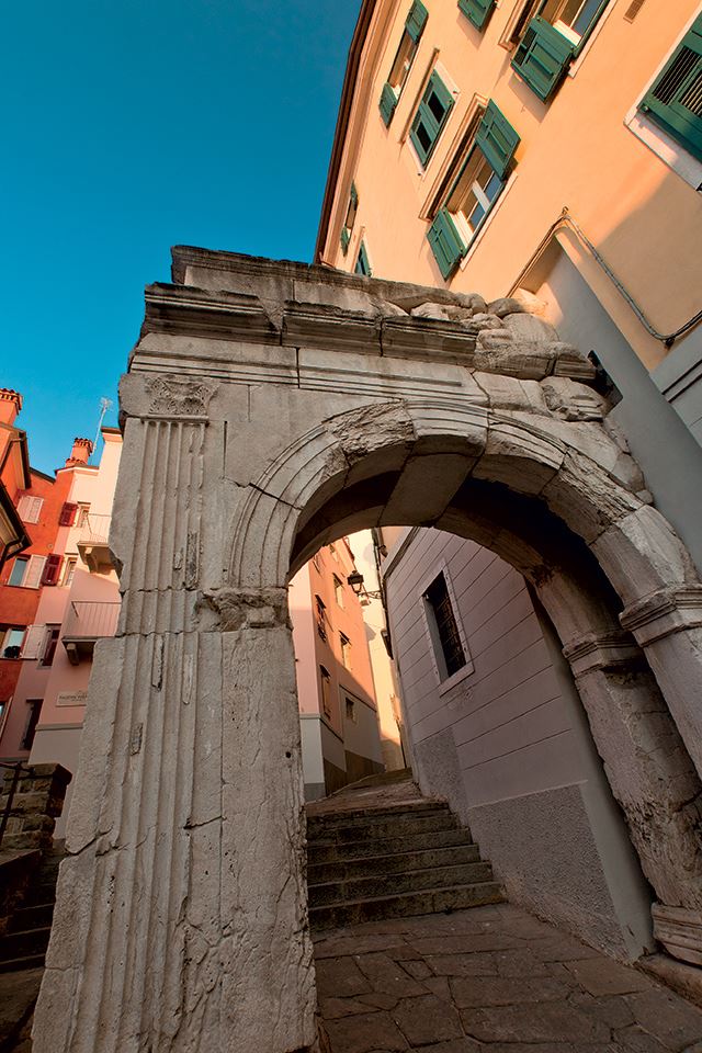 Arco di Riccardo (ph. Anja Cop)